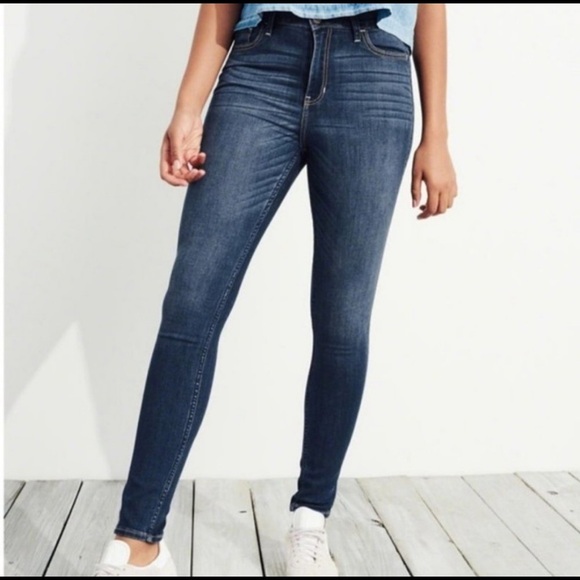 Hollister Cropped Skinny High Jean - Picture 1 of 7